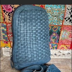 Vilenca Holland Leather Sling Bag new without tags